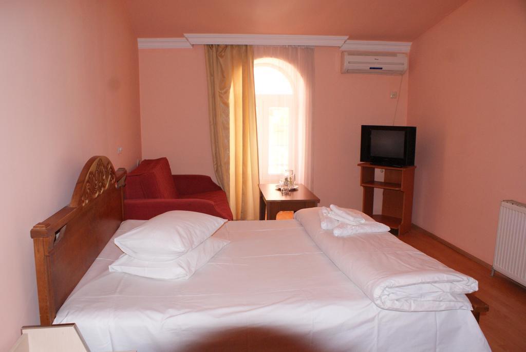 Marani Hotel Batumi Phòng bức ảnh