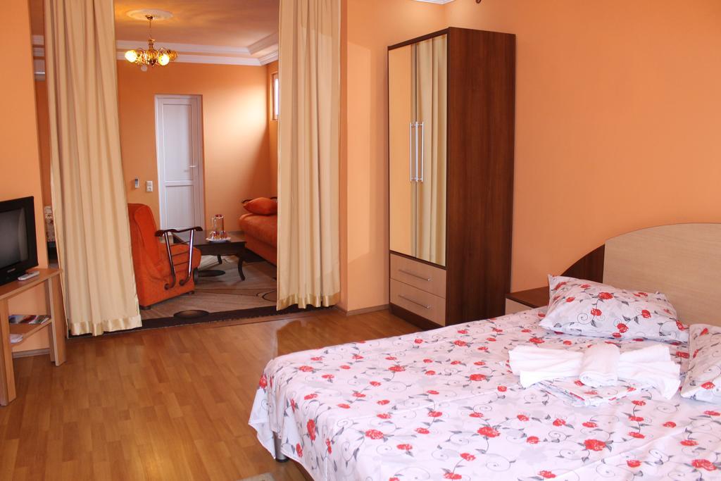 Marani Hotel Batumi Phòng bức ảnh